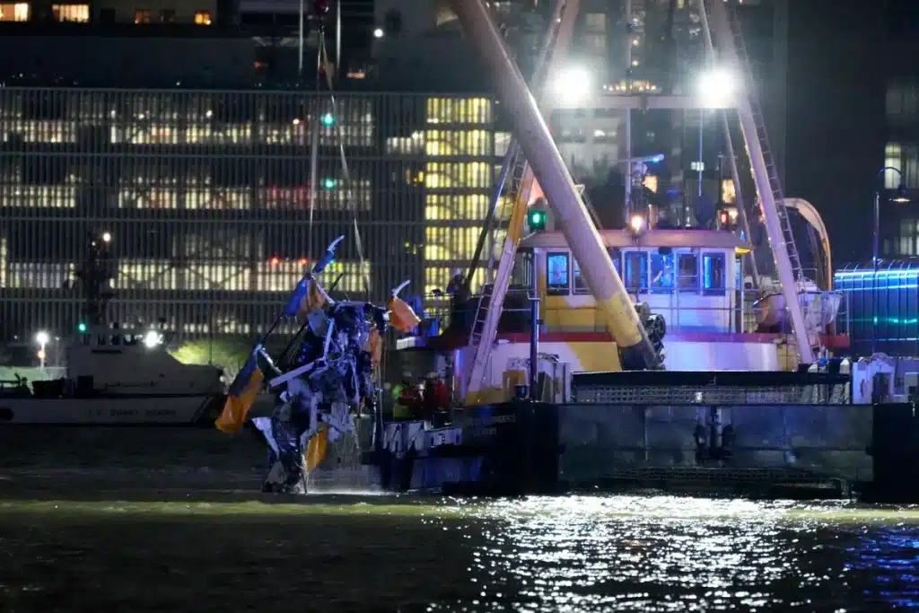 Helicopter Crash in Hudson River